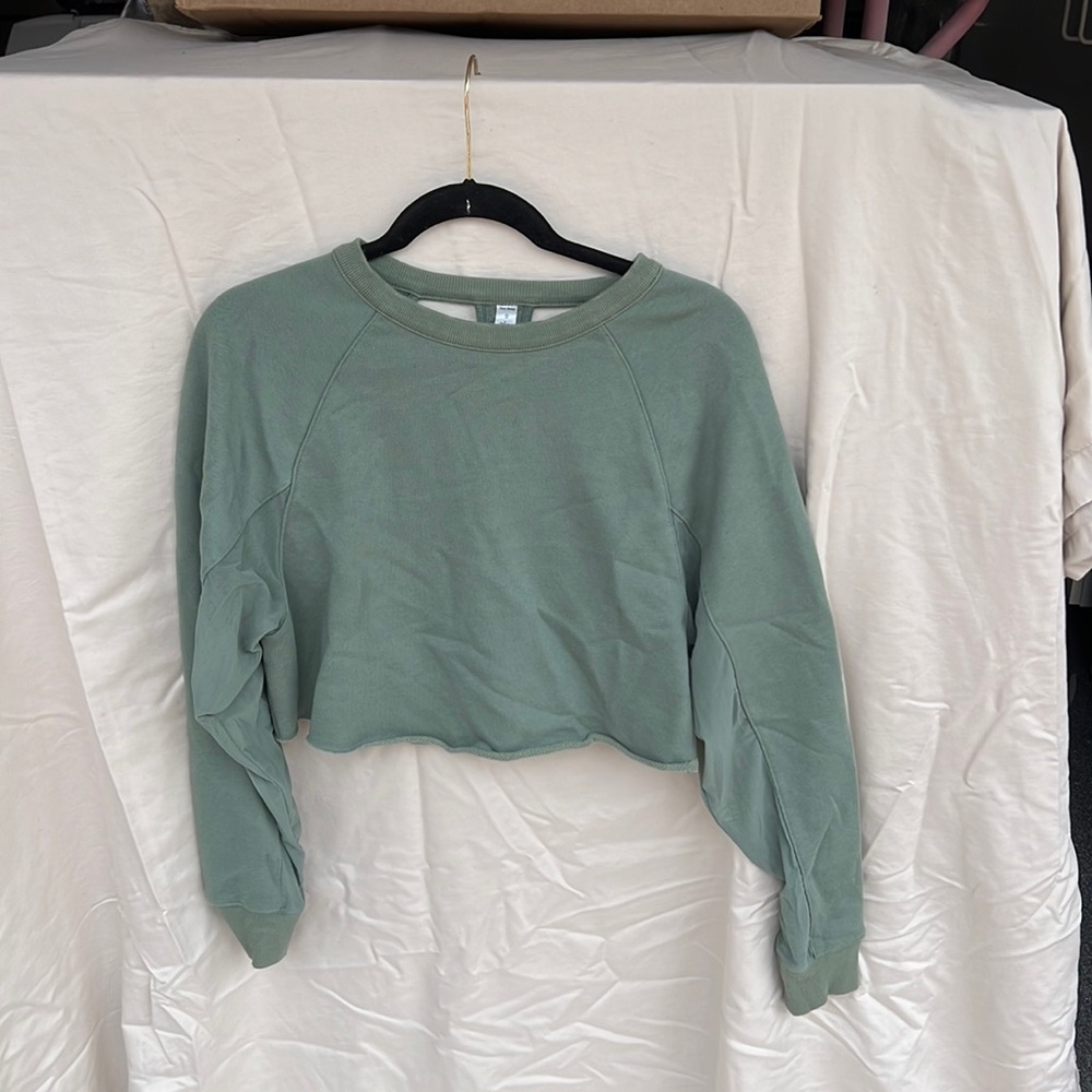 Green Alo shirt
